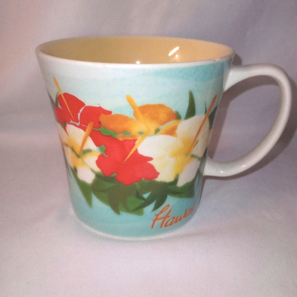 Starbucks Hawaii Mug 2010 - Bone China - Picture 2 of 4